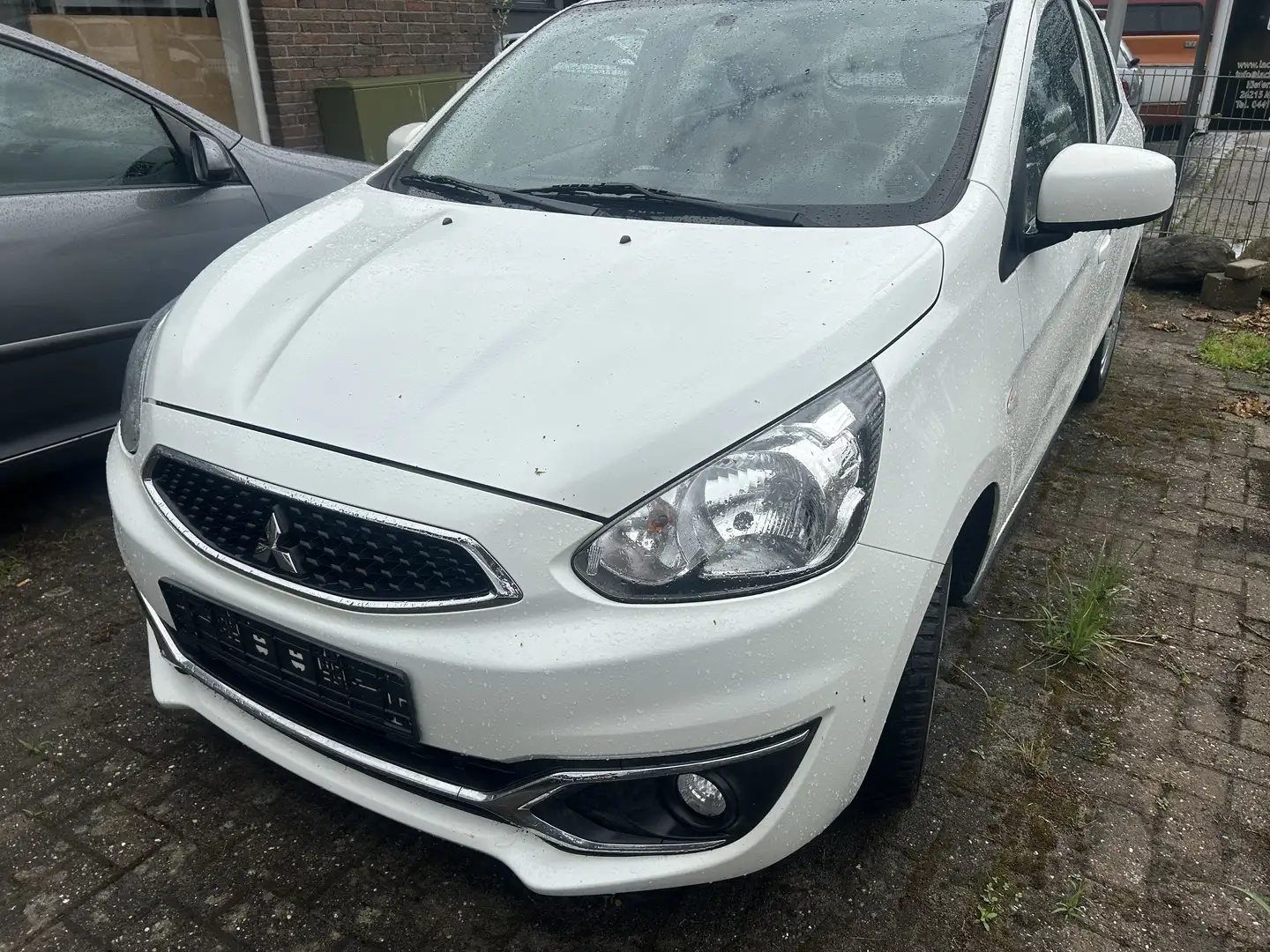 Mitsubishi Space Star Diamant Edition Weiß - 2