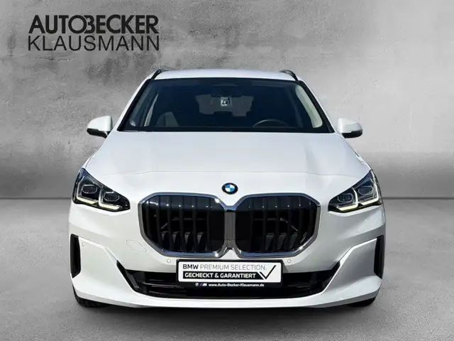 BMW 2 Series view 5
