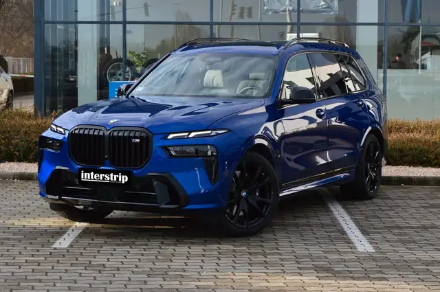 BMW X7 main image