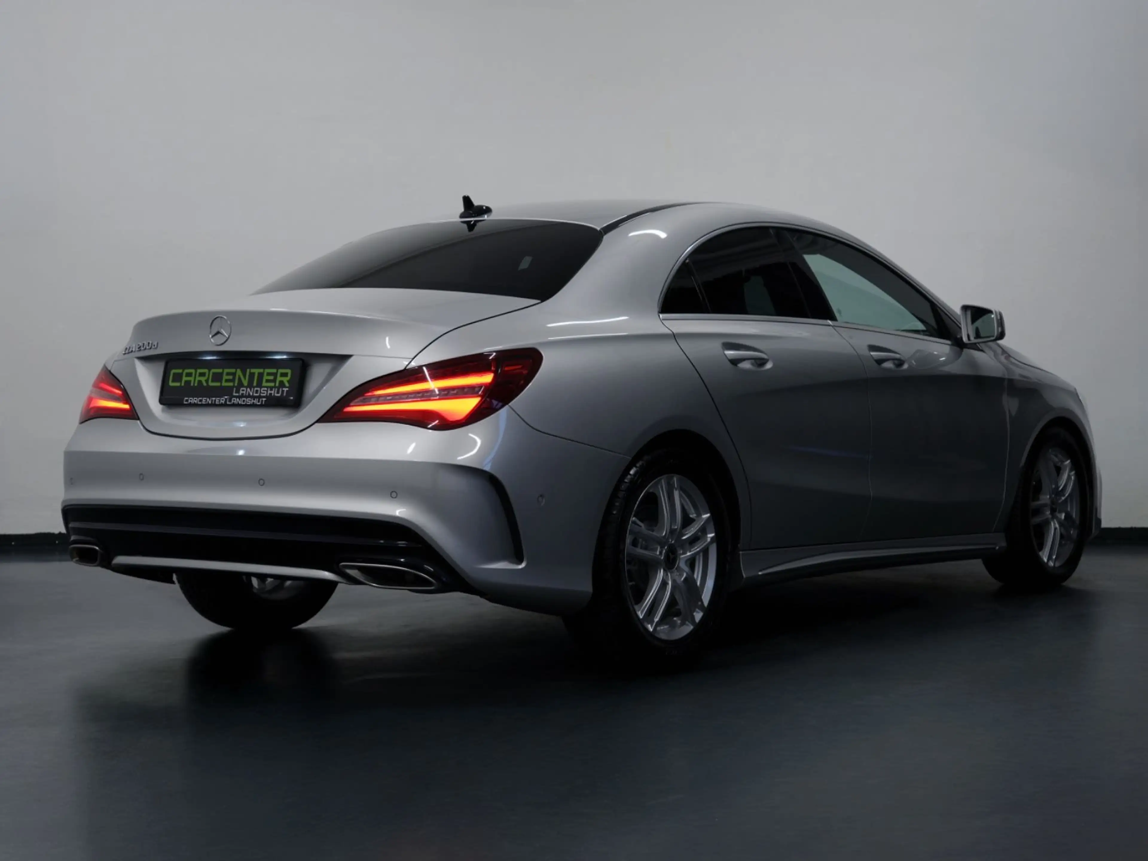 Mercedes-Benz CLA 200 d AMG-LINE LIMOUSINE CARPLAY/AMBIENTE/LED — photo 15