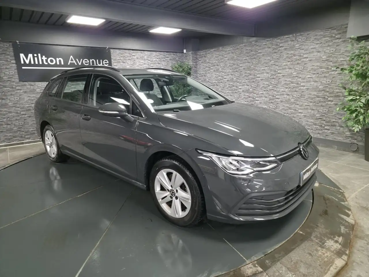 Volkswagen Golf Standard Model — photo 7