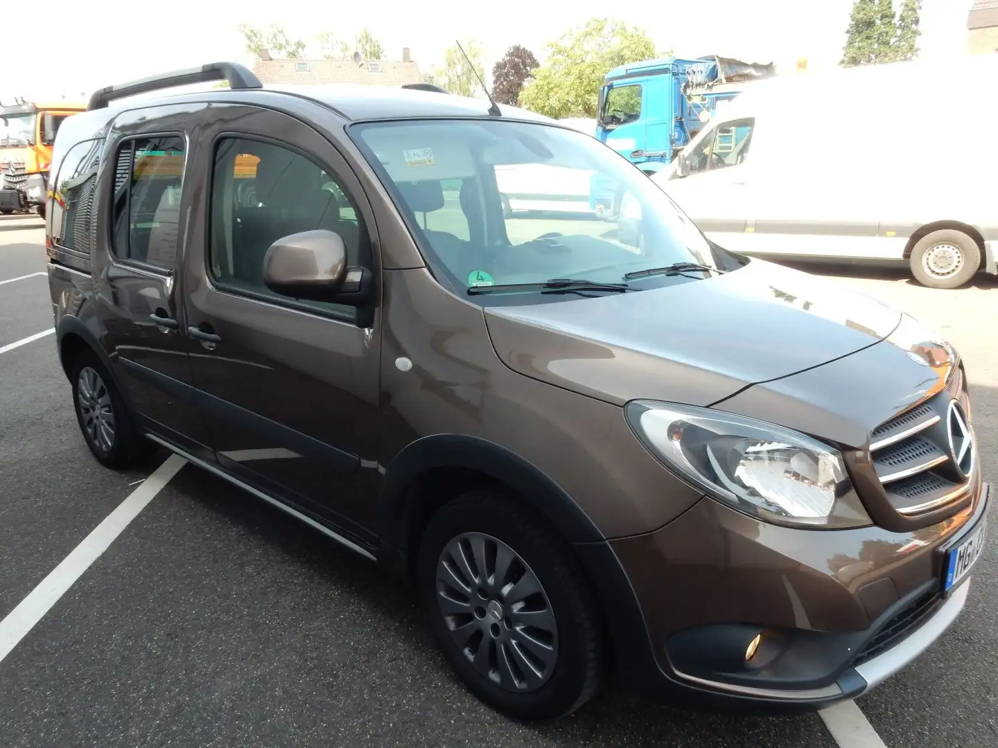 Mercedes-Benz Citan 111 CDI Tourer EDITION Baureihe 415 VS10 Brun - 2