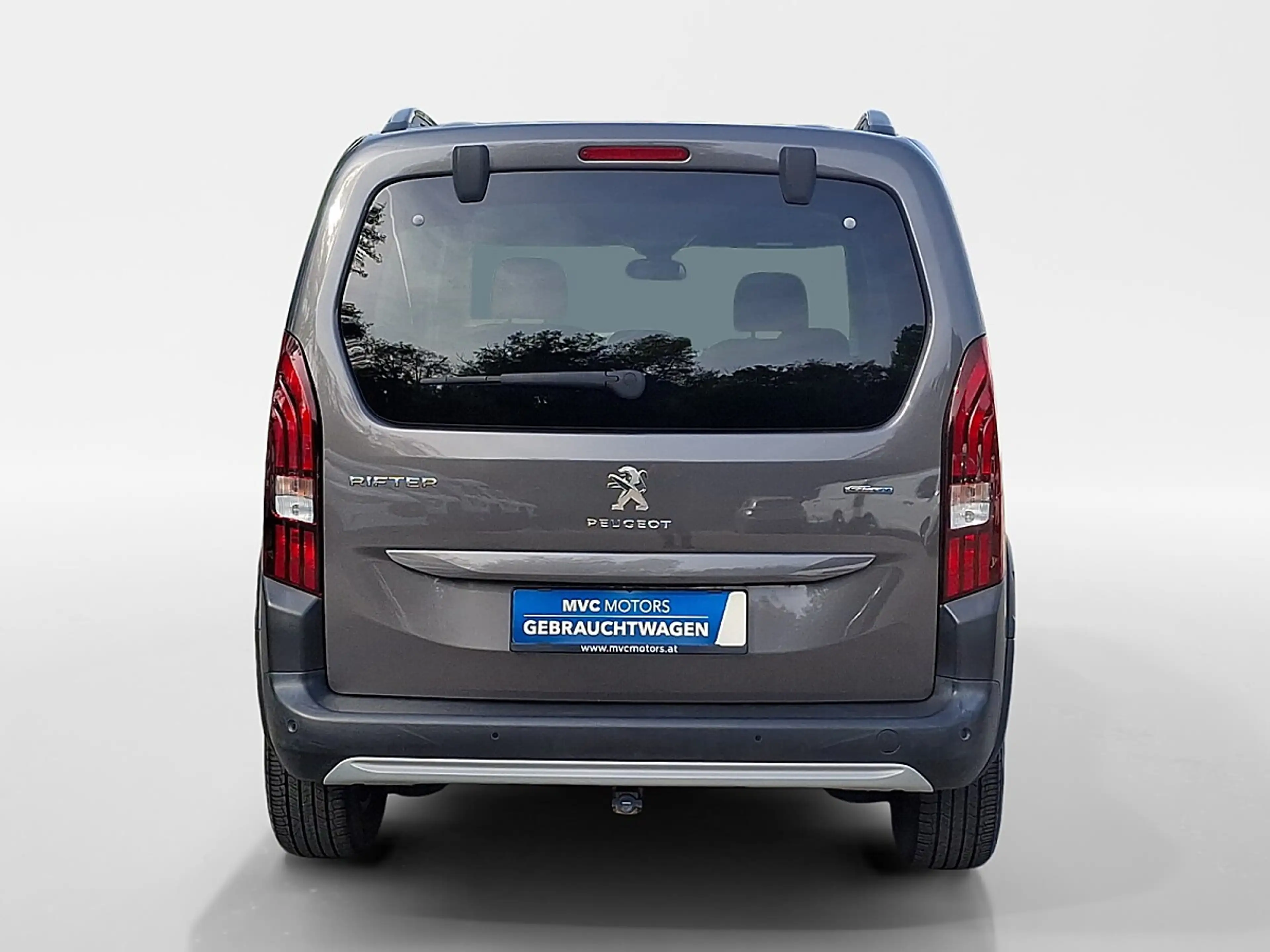 Peugeot Rifter 1,5 BlueHDI 130 S&S GT Line EAT8 Aut. — photo 6