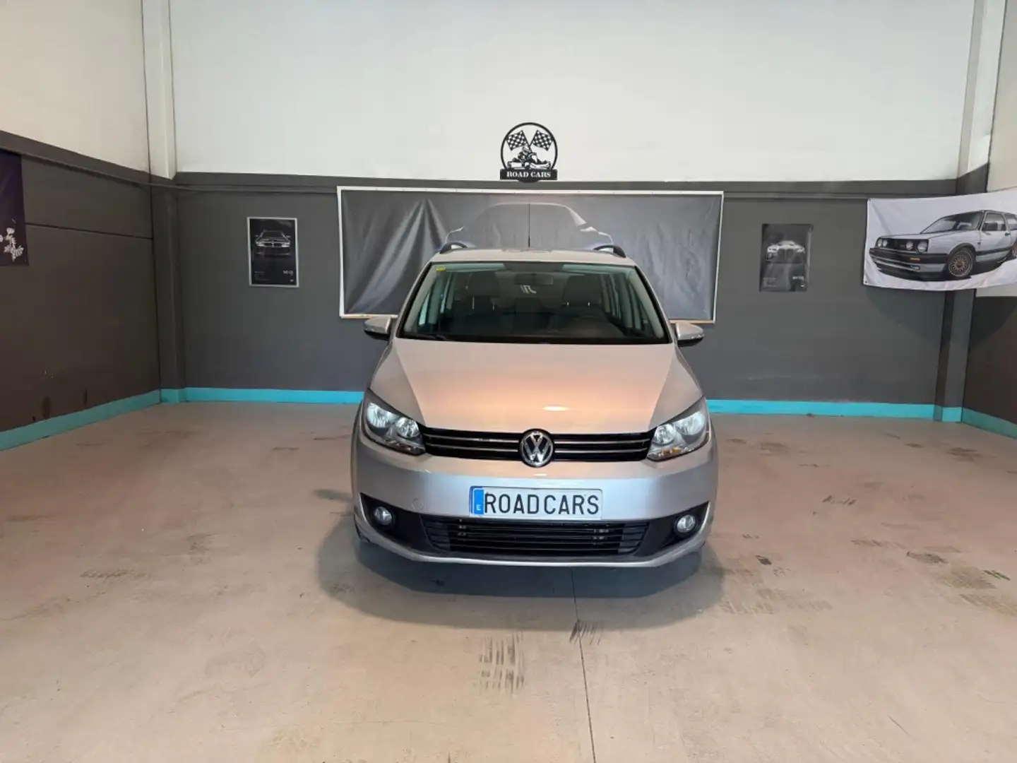 Volkswagen Touran 1.6TDI Advance BMT DSG 105 Grau - 2