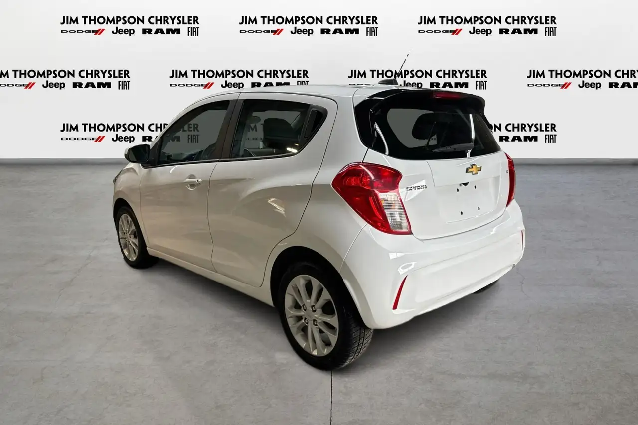 Chevrolet Spark снимка Chevrolet Spark