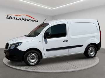 109 CDI FURGON LARGO