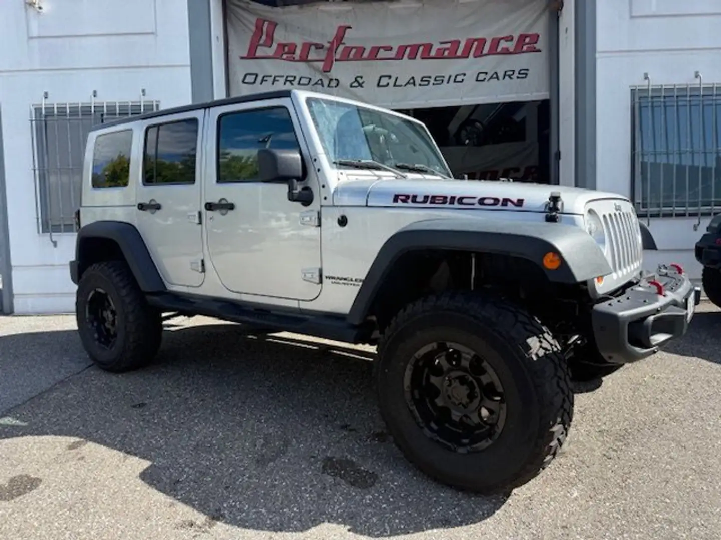 Jeep Wrangler JKU 3.8 V6 Rubicon GPL OMO 37" Argento - 1