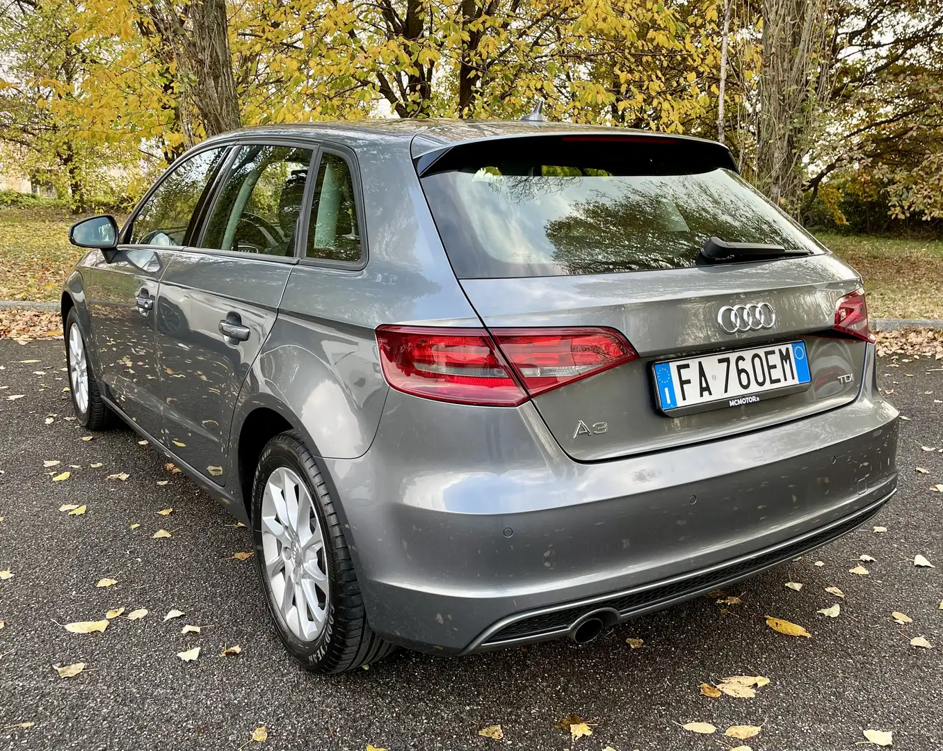 Audi A3 Sportback 1.6 tdi Admired 110cv S-tronic E6 Grigio - 2
