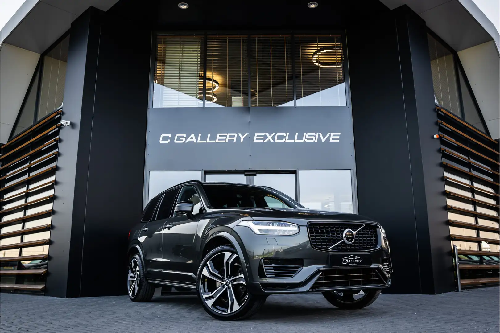 Volvo XC90 2.0 T8 Recharge AWD R-Design 7p Incl. BTW | Panora Gris - 1