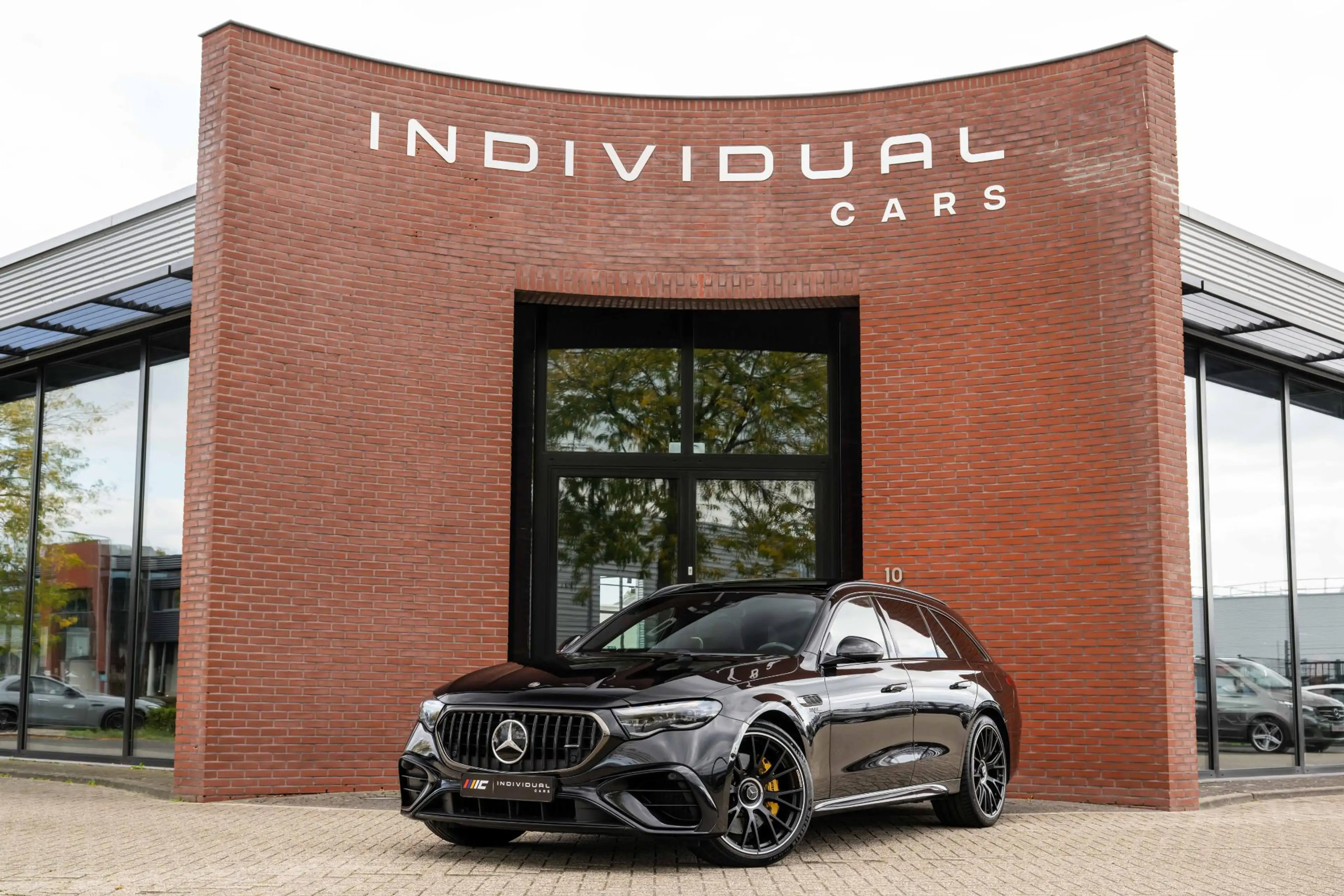 Mercedes-Benz E 53 AMG Estate 4MATIC+ Performance Seats Dynamic Plus Pack — photo 2