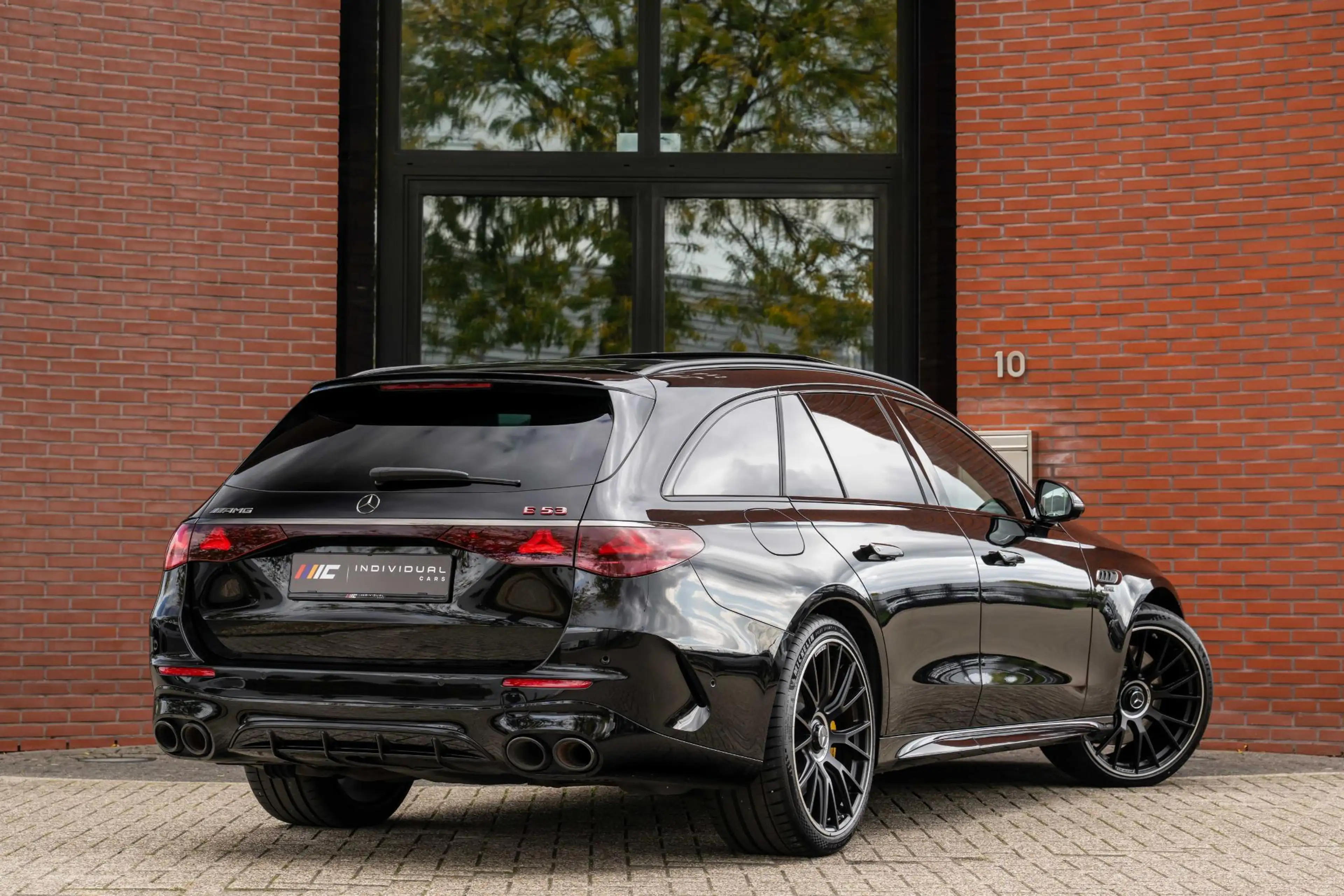 Mercedes-Benz E 53 AMG Estate 4MATIC+ Performance Seats Dynamic Plus Pack — photo 4