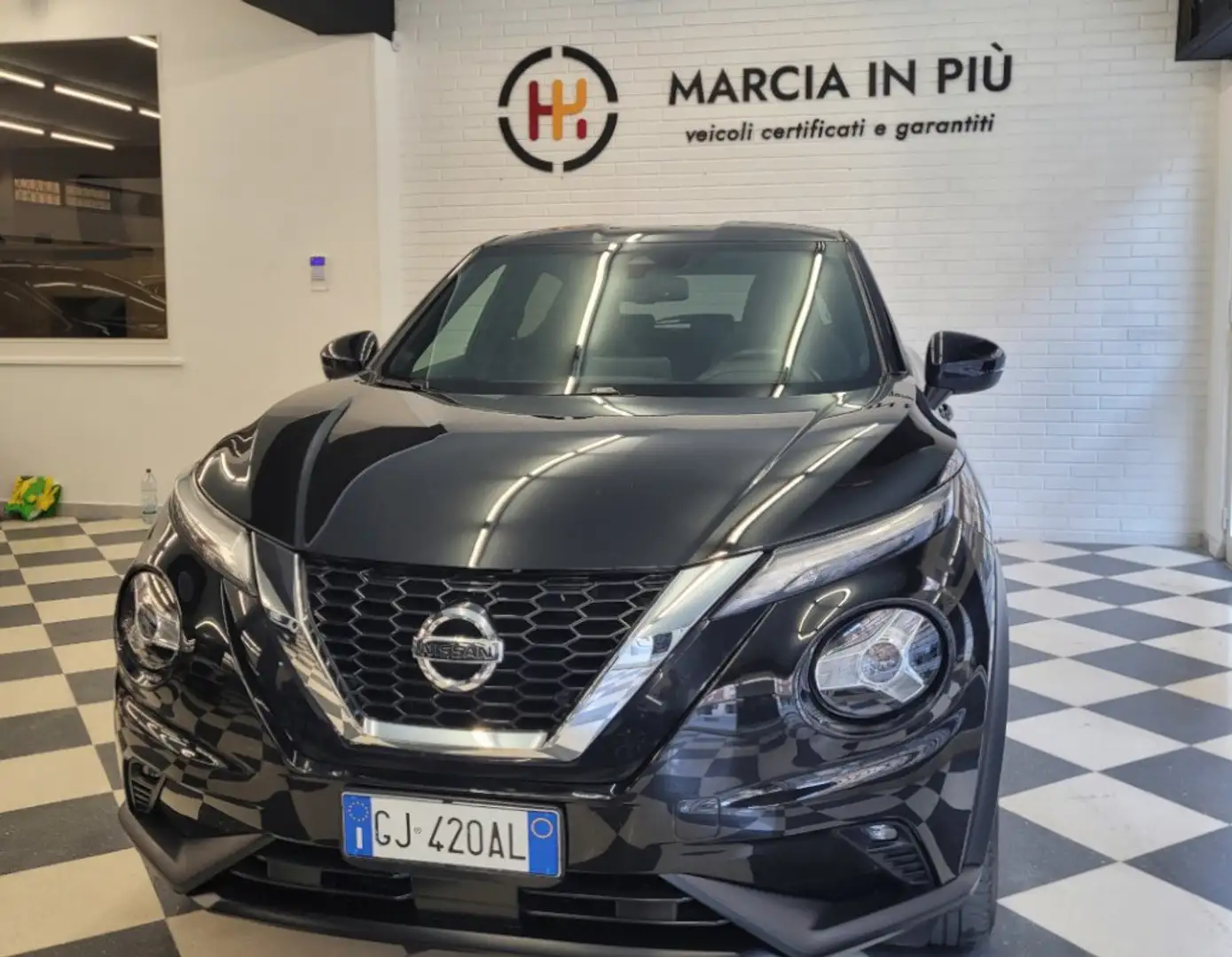 Nissan Juke Juke II 2020 1.0 dig-t N-Connecta 114cv Nero - 1