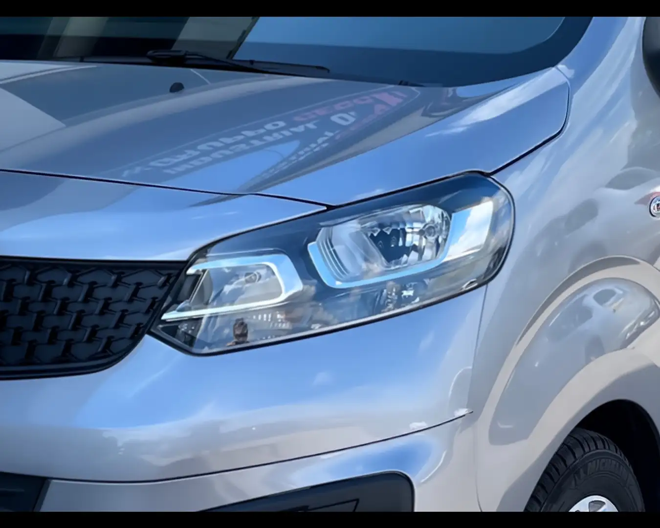 Fiat Scudo 9 posti 2.0 BlueHDi 145cv TRASPORTO DISABILI Argento - 2