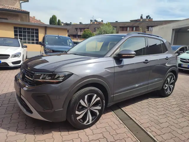 Volkswagen T-Cross 1.0 tsi Life 115cv dsg Possibilita' di Finanziamento