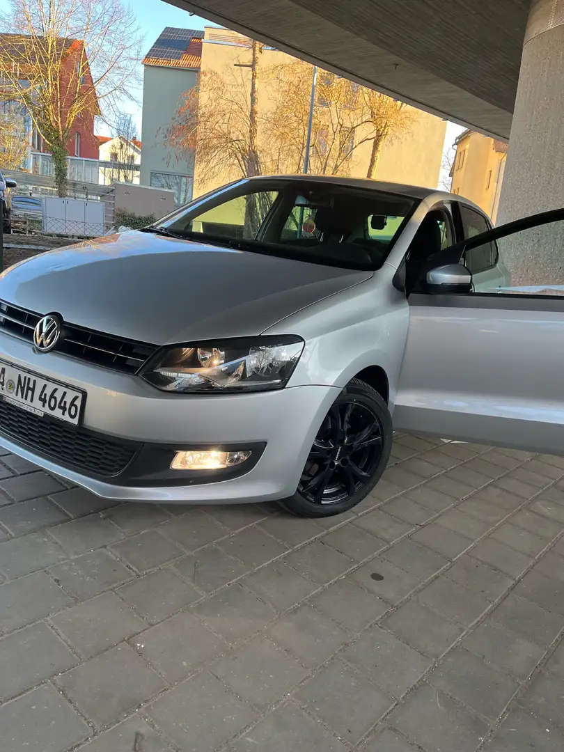 Volkswagen Polo GTI 1.4 DSG Grau - 1