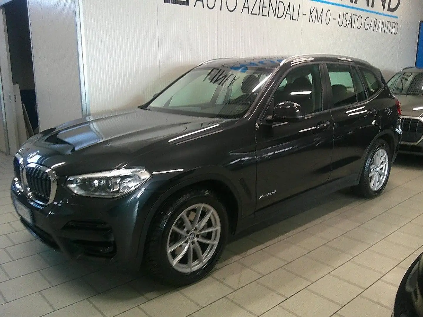 BMW X3 xDrive20d BusinessAdvantage Navi Led Garanzia24M Zwart - 1