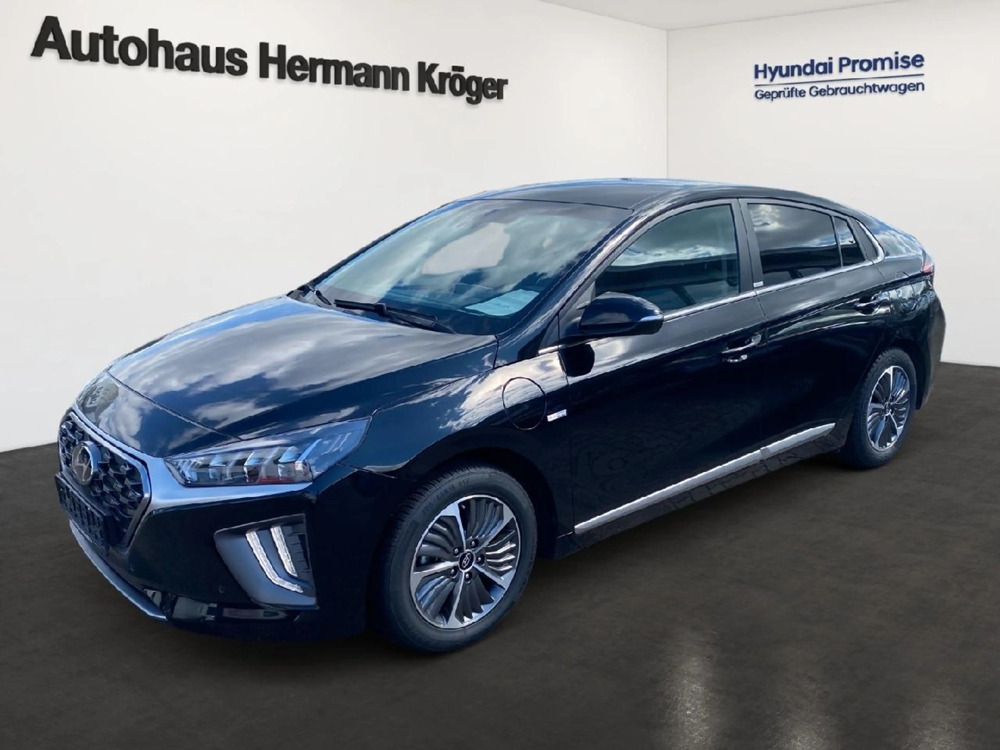 Hyundai IONIQ Style Plug-In Hybrid