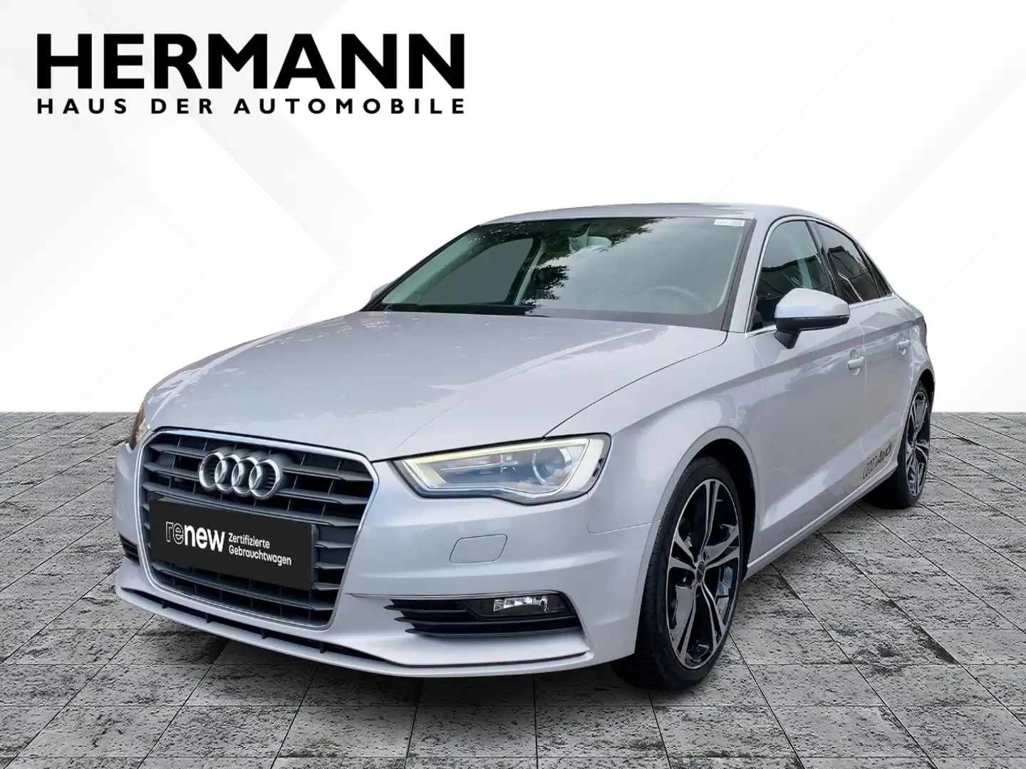 Audi A3 1.4 TFSI Limousine Ambition Xenon*NAVI*SHZ*PDC Grijs - 1