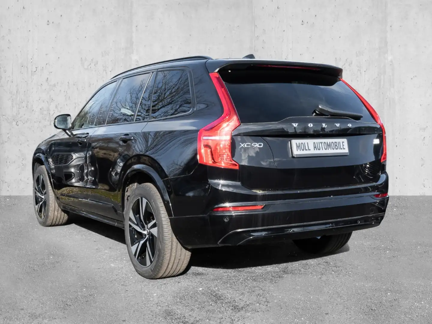Volvo XC90 R Design Edition Recharge AWD T8 Twin Engine EU6d crna - 2