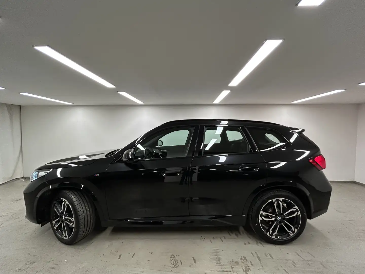 BMW X1 xDrive23i M Sportpaket DA. Prof. PA. Plus Harman/K Schwarz - 2