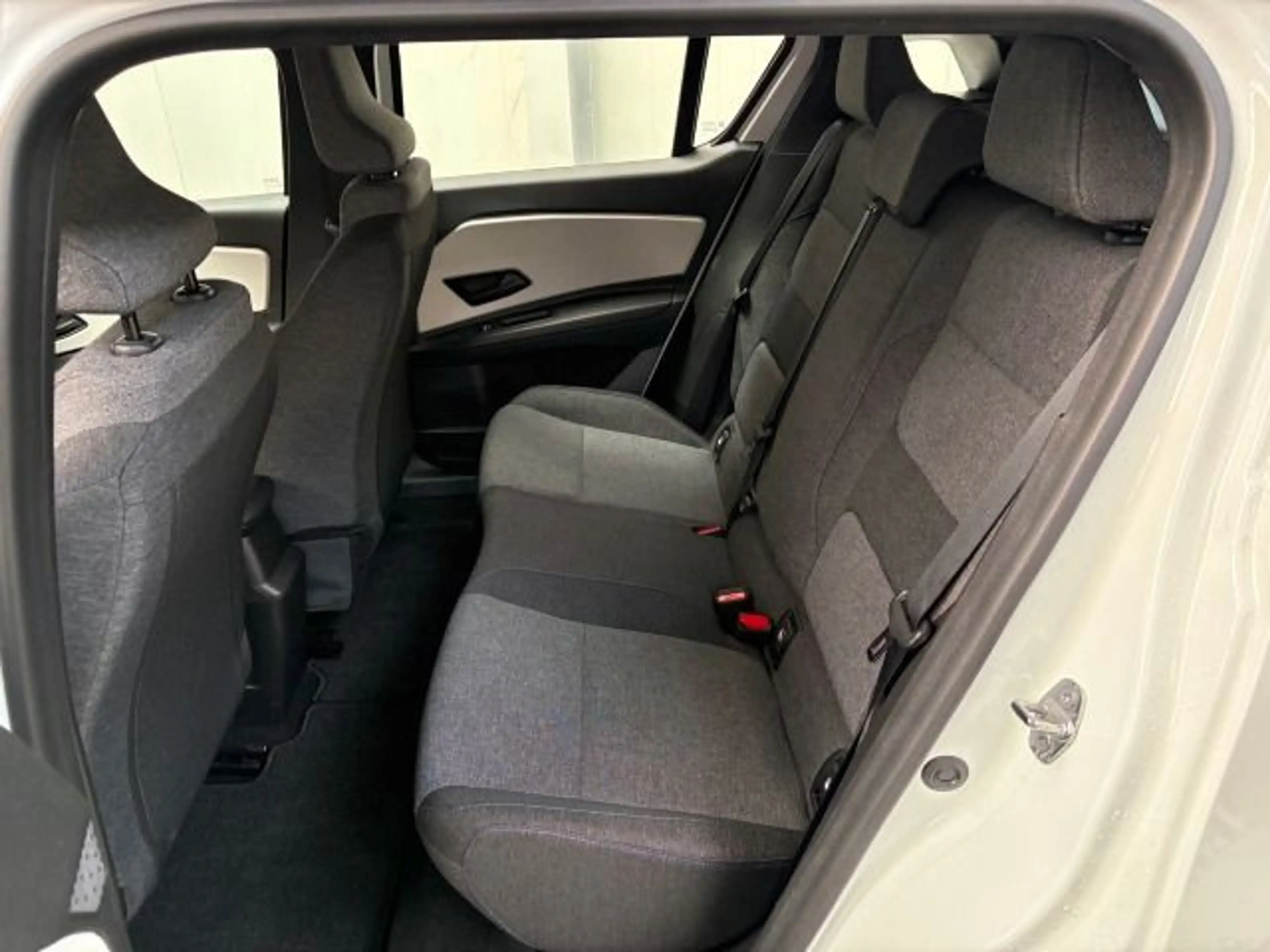 Renault R 4 4 E-Tech Evolution 120 Urban Range — photo 10