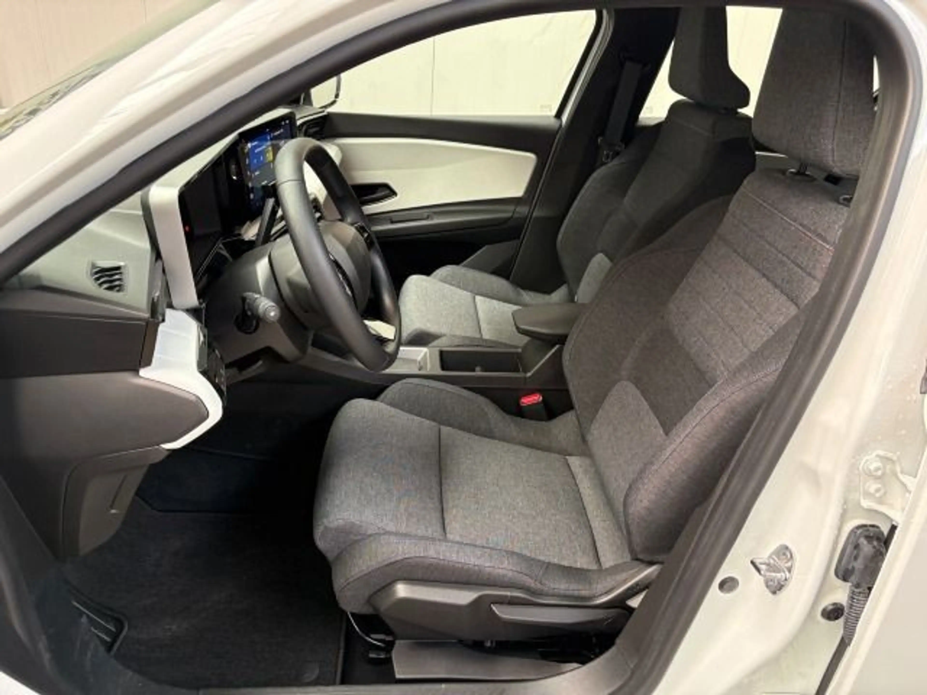 Renault R 4 4 E-Tech Evolution 120 Urban Range — photo 9