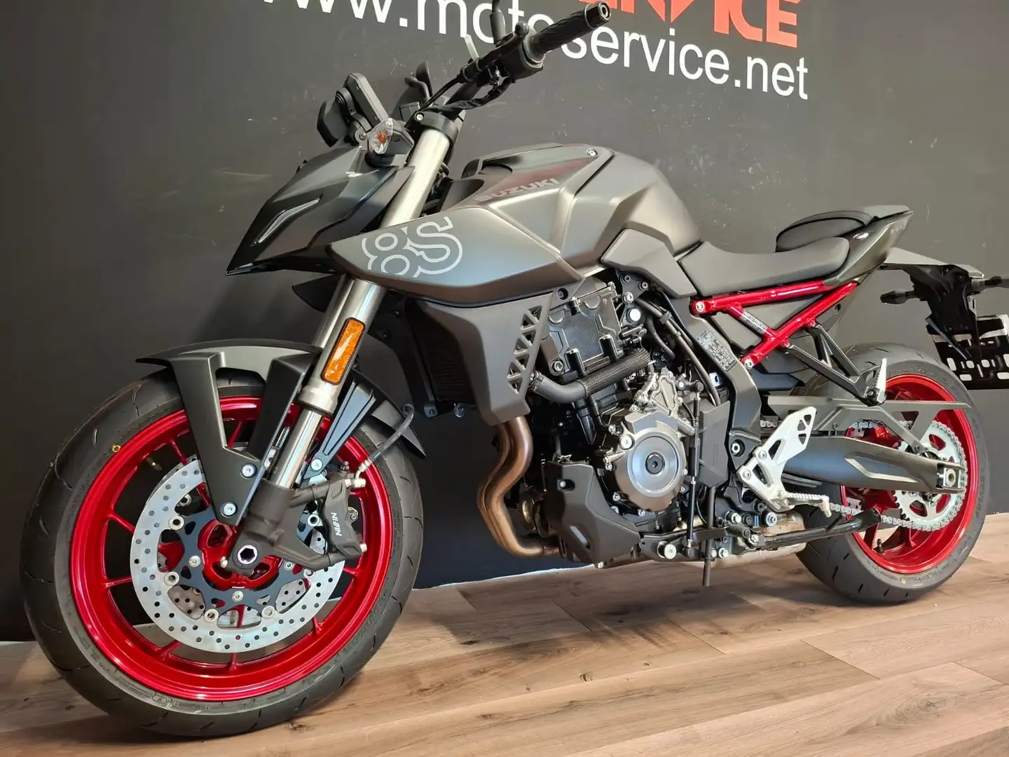 Suzuki GSX 8S MY 2025 Grigio - 2