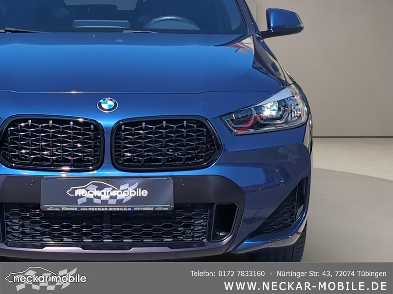 BMW X2 20i Ed M Mesh PANO Harm-Kard. AHK KAM LED ACC — photo 13