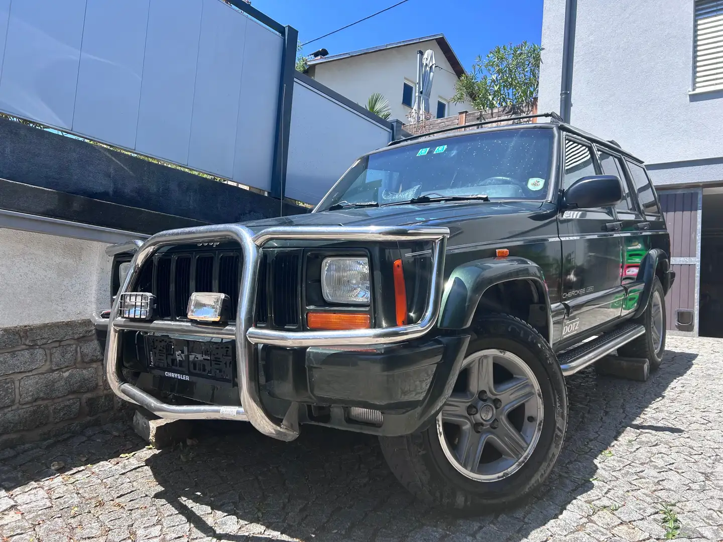 Jeep Cherokee Classic 2,5 Country TD Grün - 1