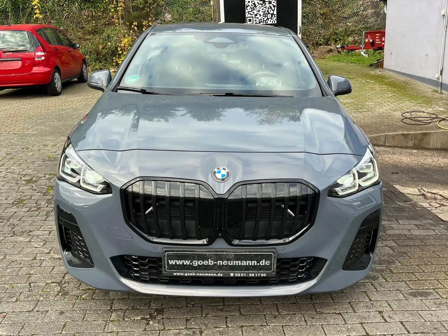 BMW 223 i Active Tourer xDrive M Sport Autom. HuD 19" Szürke - 2