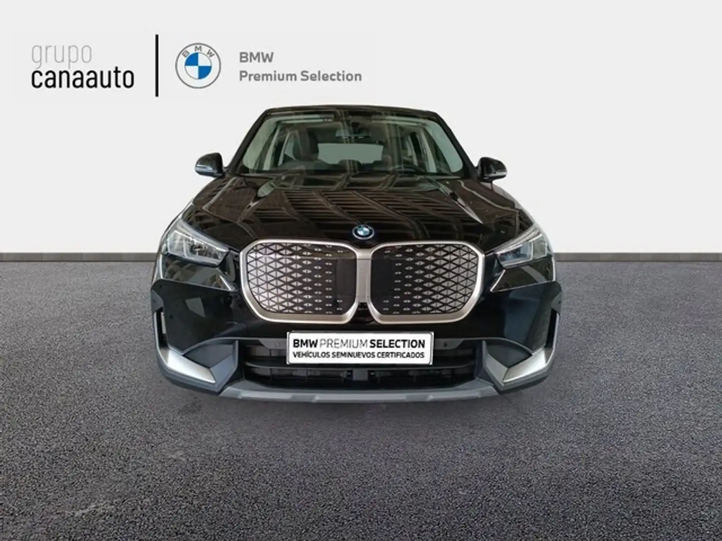 BMW iX1 xDrive30A Czarny - 2