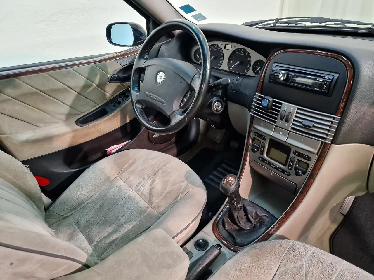 Lancia Lybra Station Wagon SW 2.0 LX, foto 12