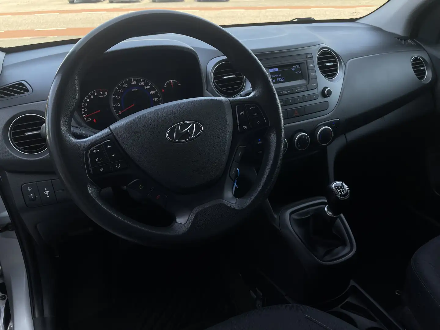 Hyundai i10 1.0i Comfort | Airco | Cruise Control Gris - 2