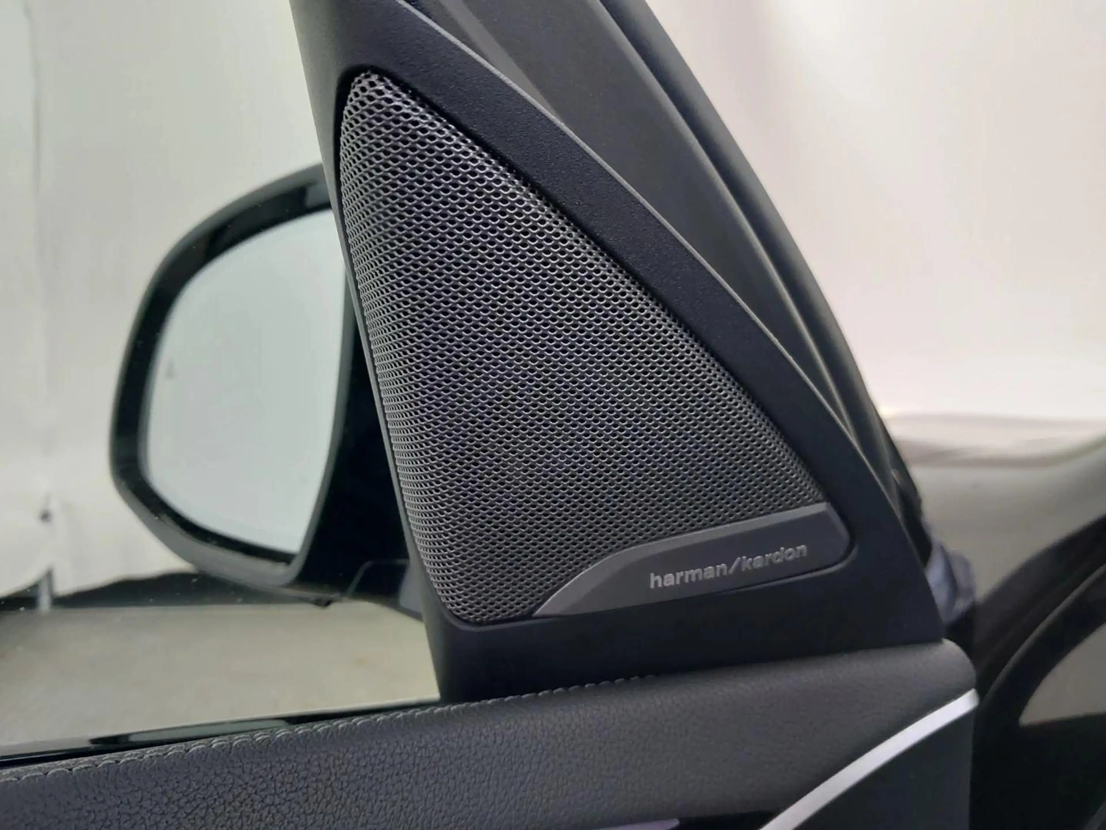 BMW X4 M d RFK AHK DAB HuD Pano Laser Leder 1.Hd. — photo 9