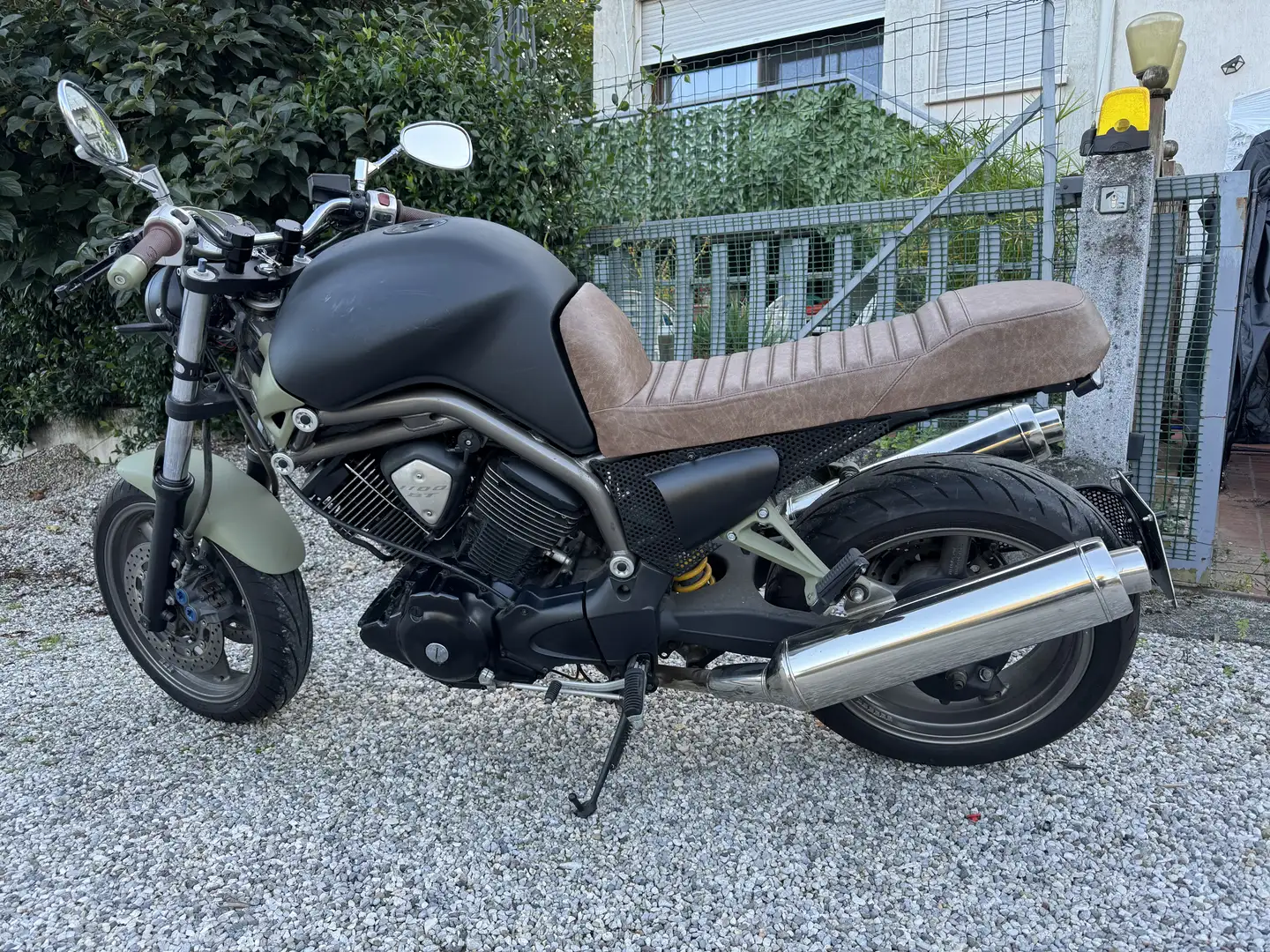 Yamaha BT 1100 Bulldog - 1