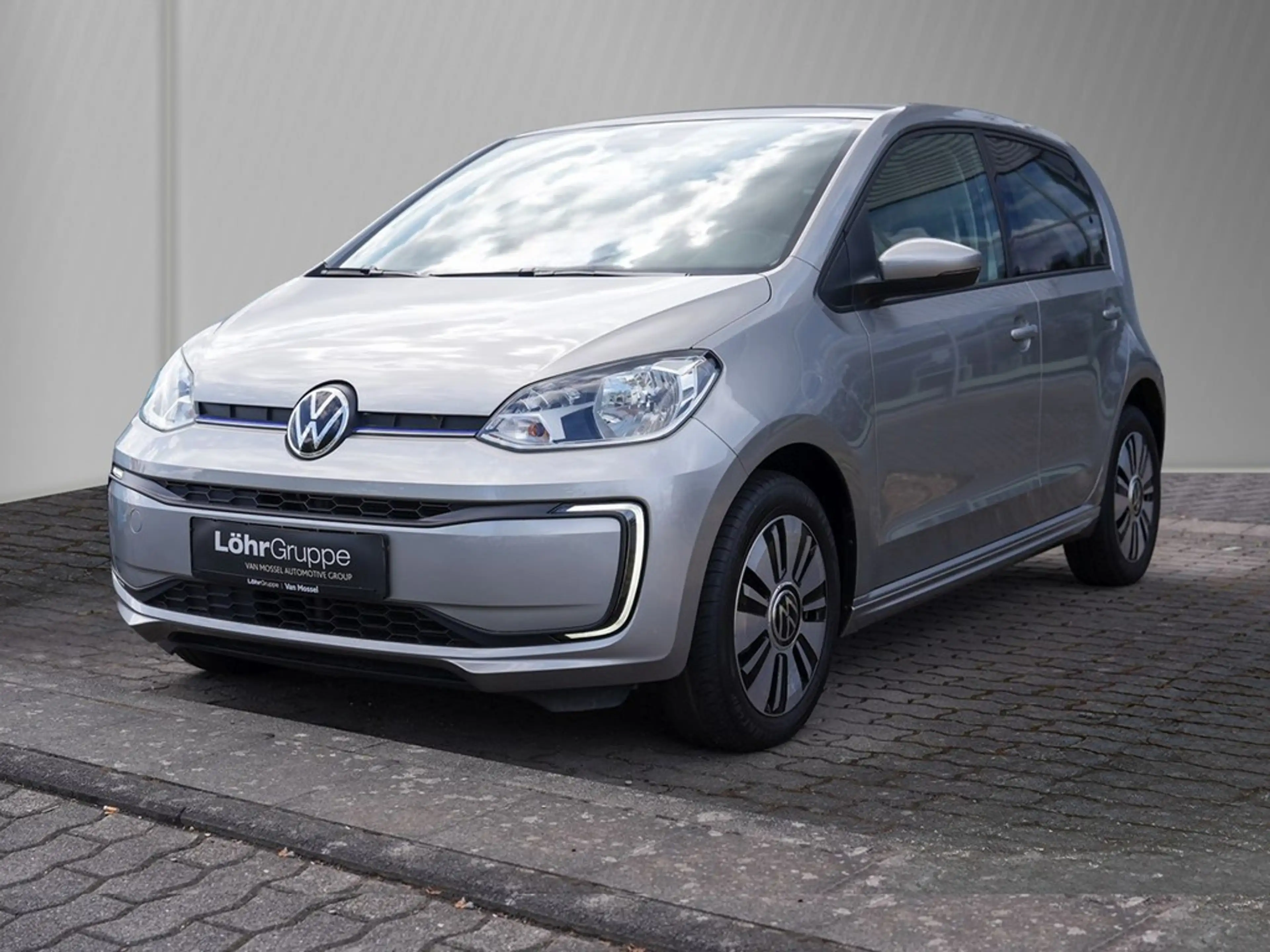 Volkswagen e-up! MOVE *Climatronic*Sitzheizung*Alufelgen 15"el. ... — photo 2