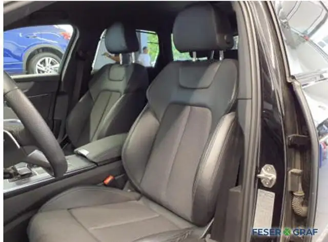 Audi A6 view 4