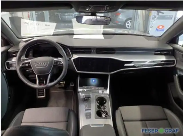 Audi A6 view 7