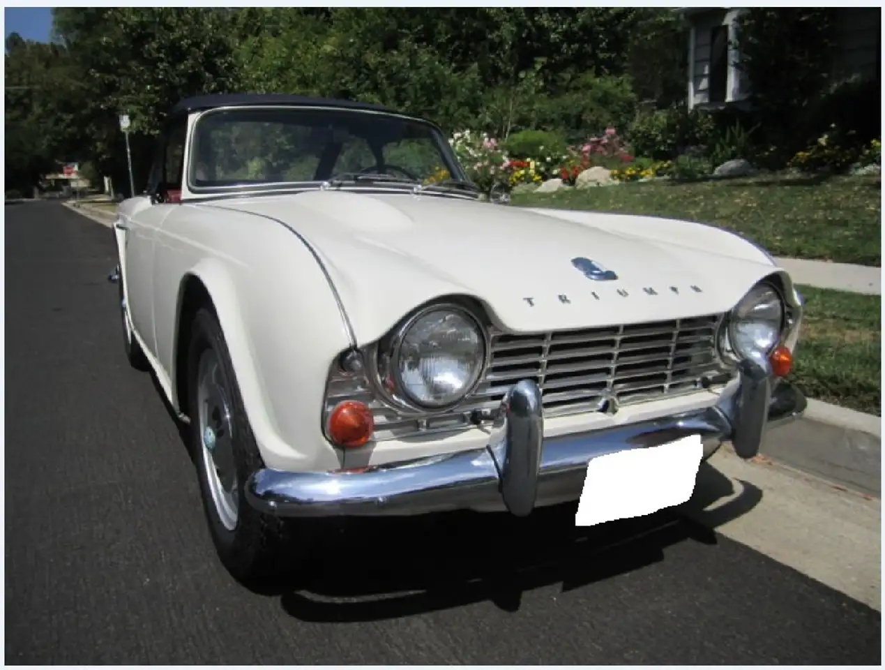 Triumph TR4