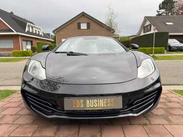MP4-12C/ Premiere main / Carbone / ...