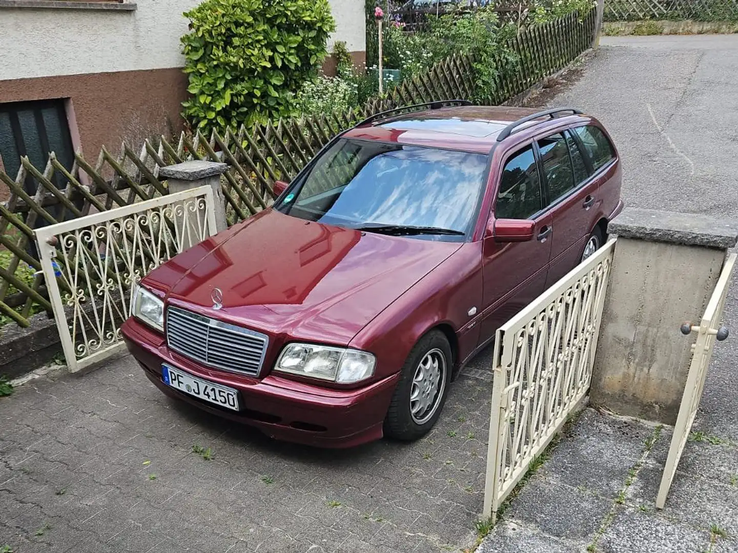 Mercedes-Benz C 200 T Kompressor Sport Rouge - 1