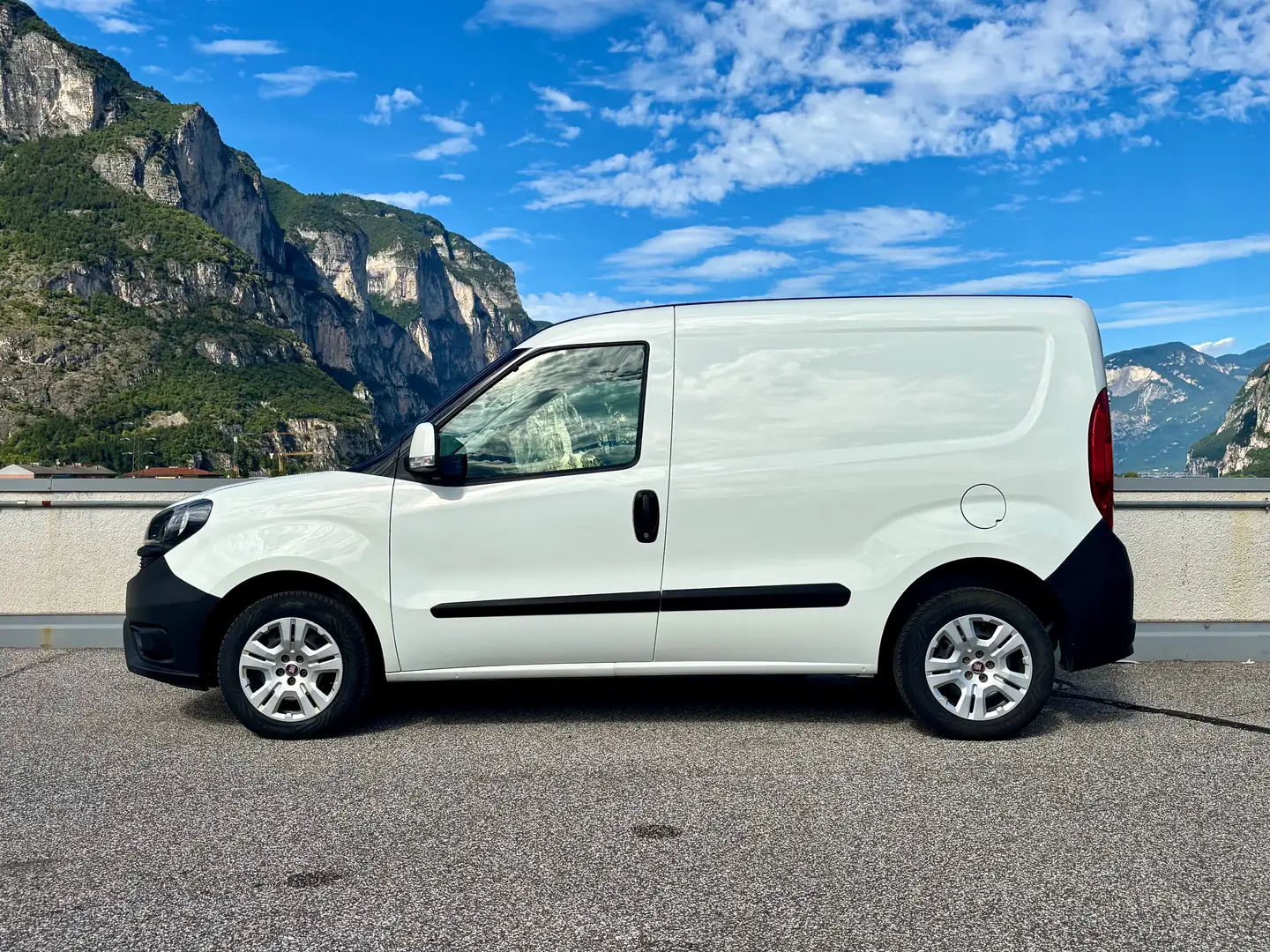 Fiat Doblo 1.3 MJet 95cv SX Bianco - 2