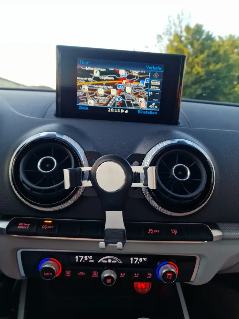 Audi A3 Sport 2,0 TDI quattro S-tronic - 1