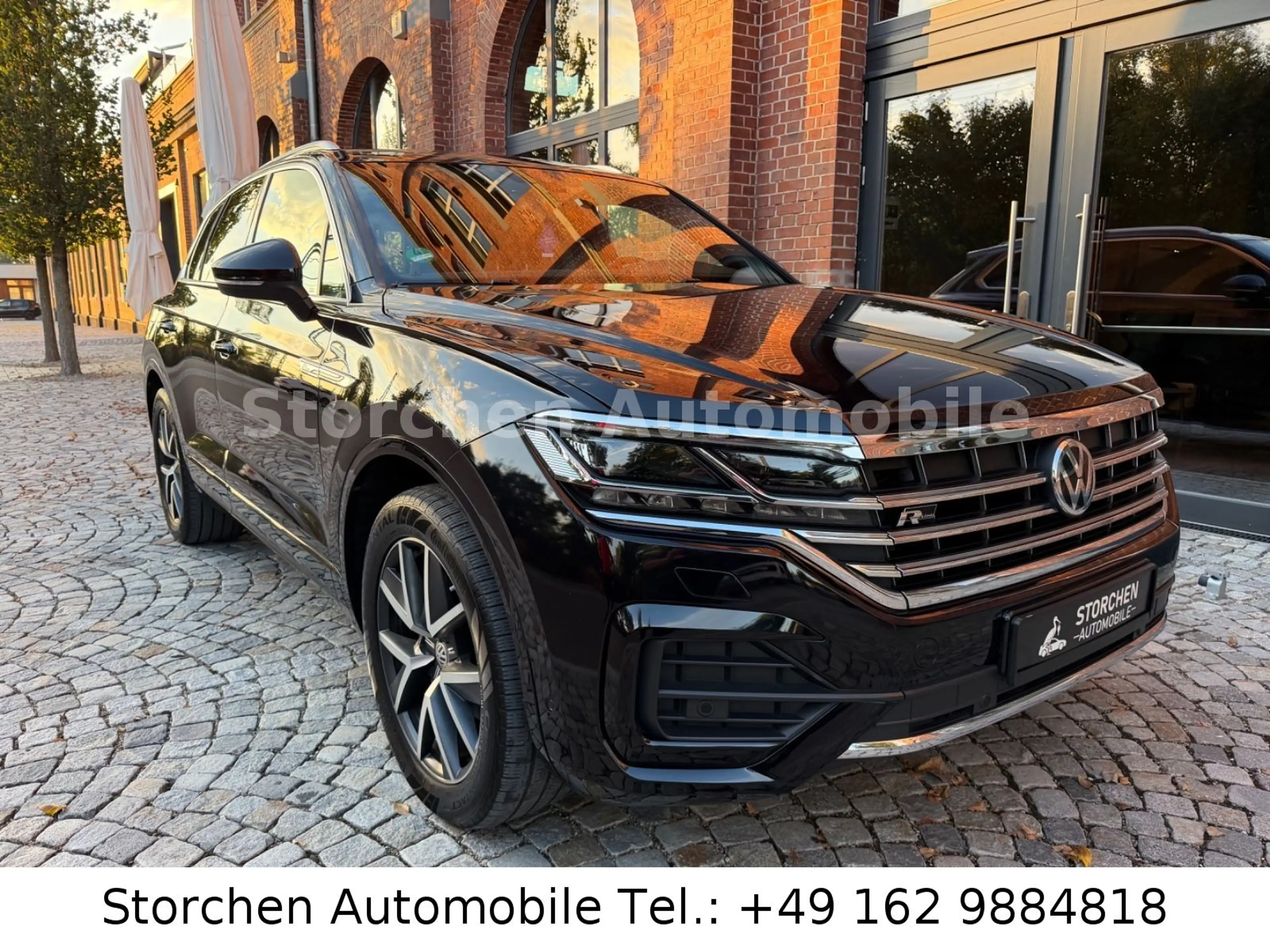 Volkswagen Touareg R-Line 4Motion *AHK*Voll*Leder*Luft*