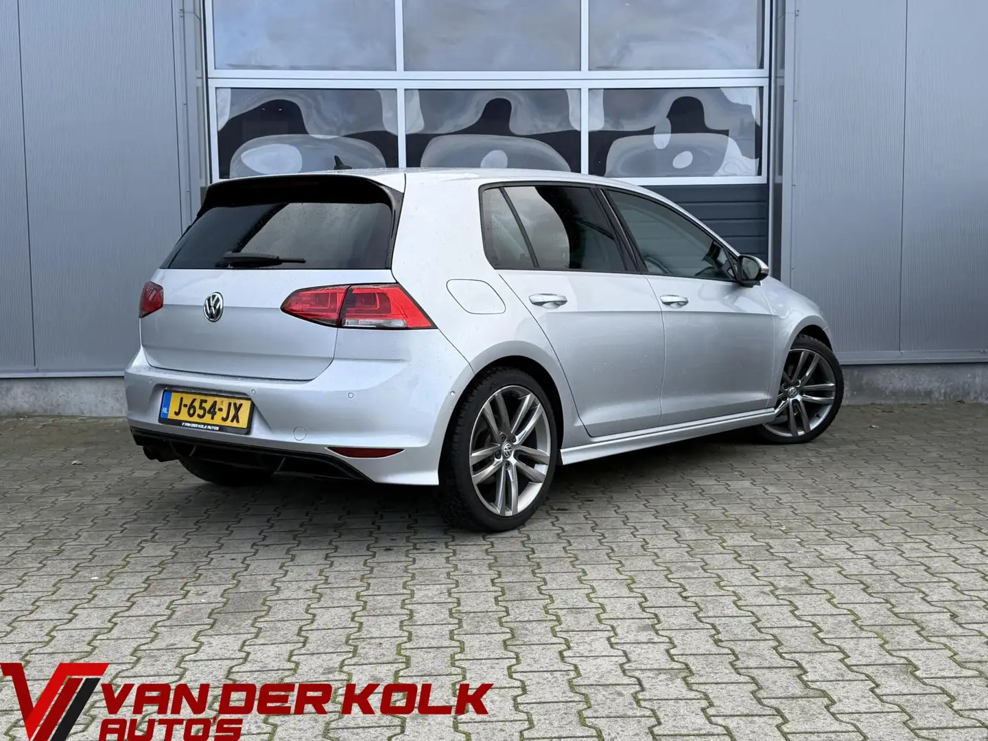 Volkswagen Golf 1.4 TSI CUP R-Line Navi Cruise Climate Stoelverwar Grau - 2