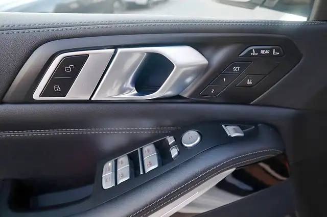 BMW X7 xDrive40d 48V Aut.  *Neues Model* *M-Sportpaket... Ansicht 18