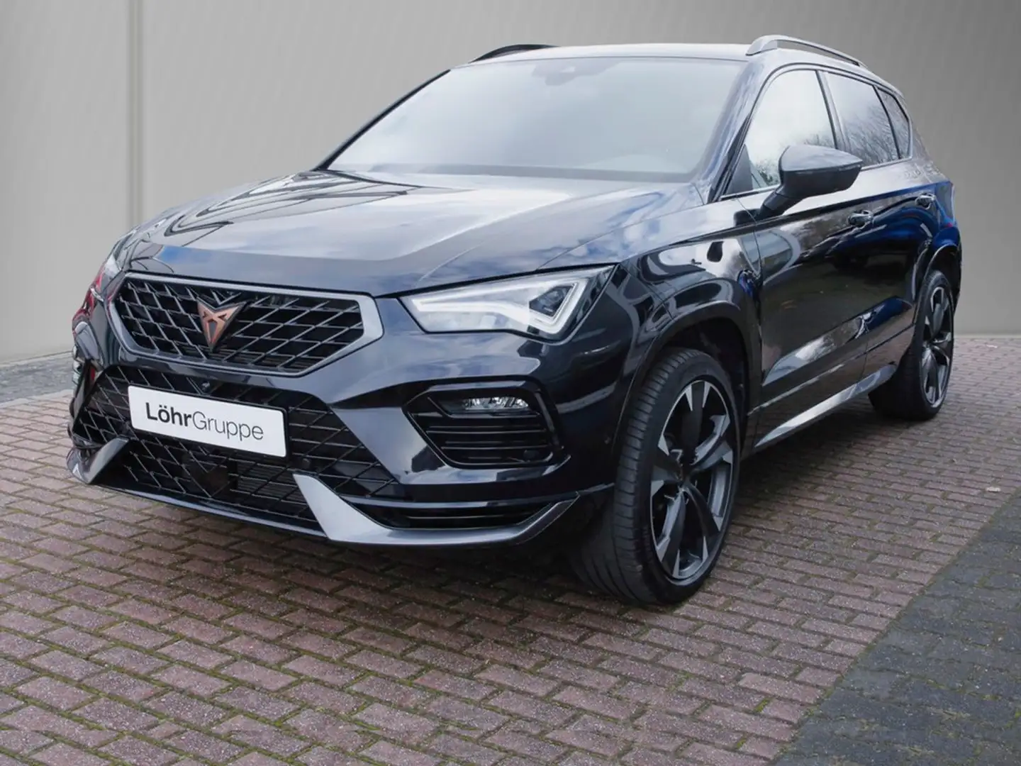 CUPRA Ateca VZ 2.0 TSI 4Drive Navi+VC 360°Kam+RFK+PDC Schwarz - 2