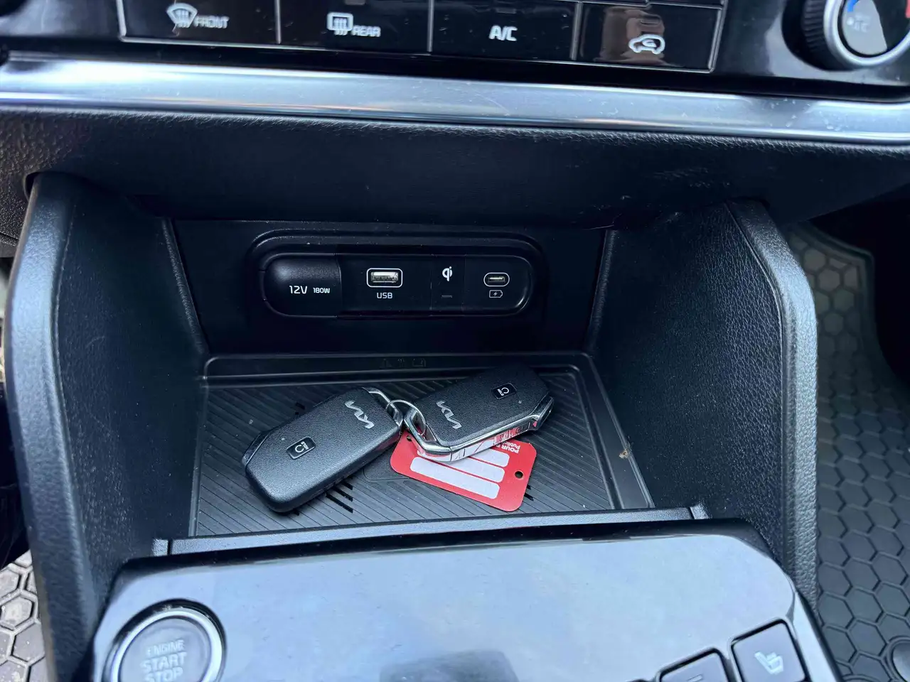 Kia Sportage снимка Kia Sportage