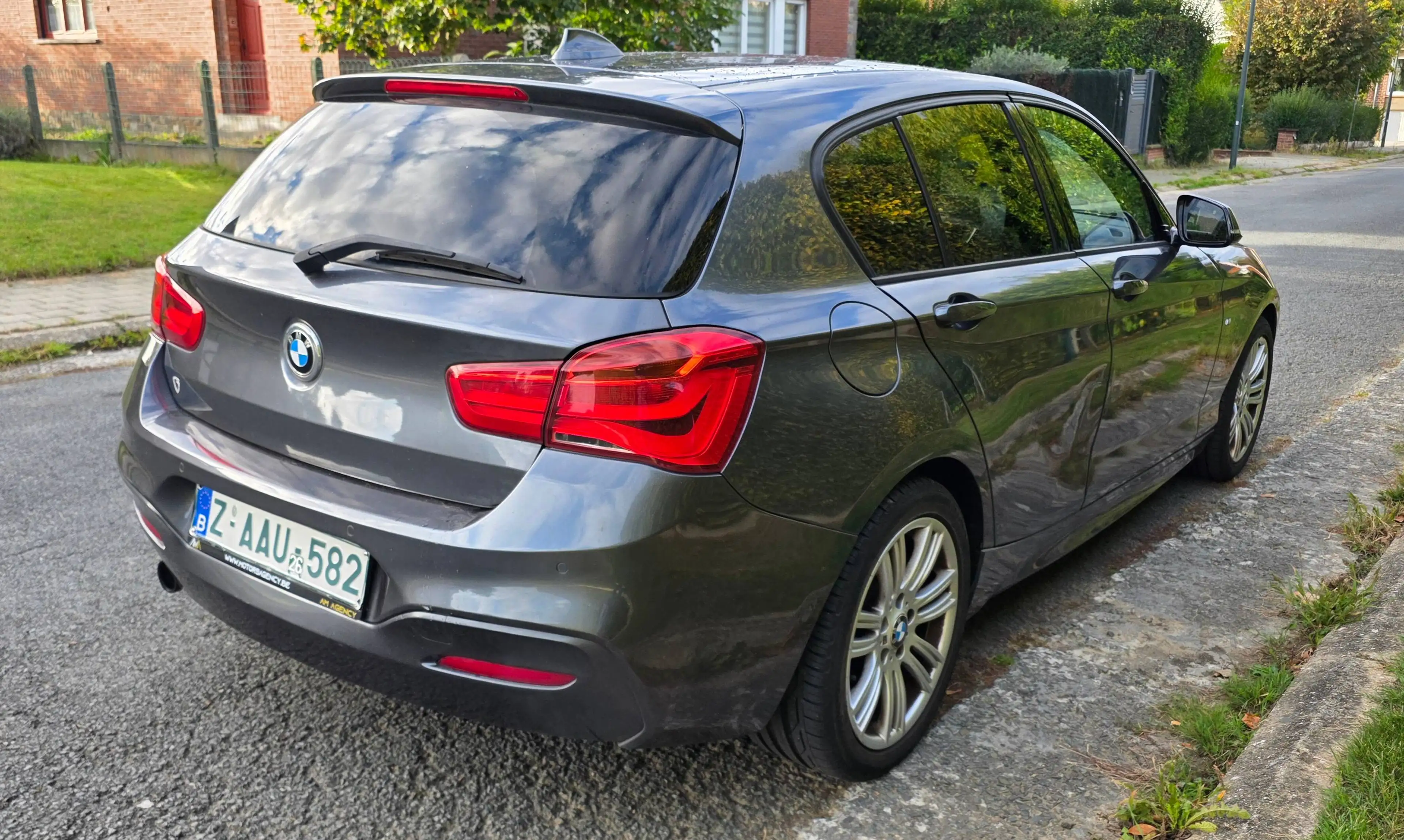 BMW 118 i / PACK M / HARMAN KARDON / AUTOMATIQUE — photo 7