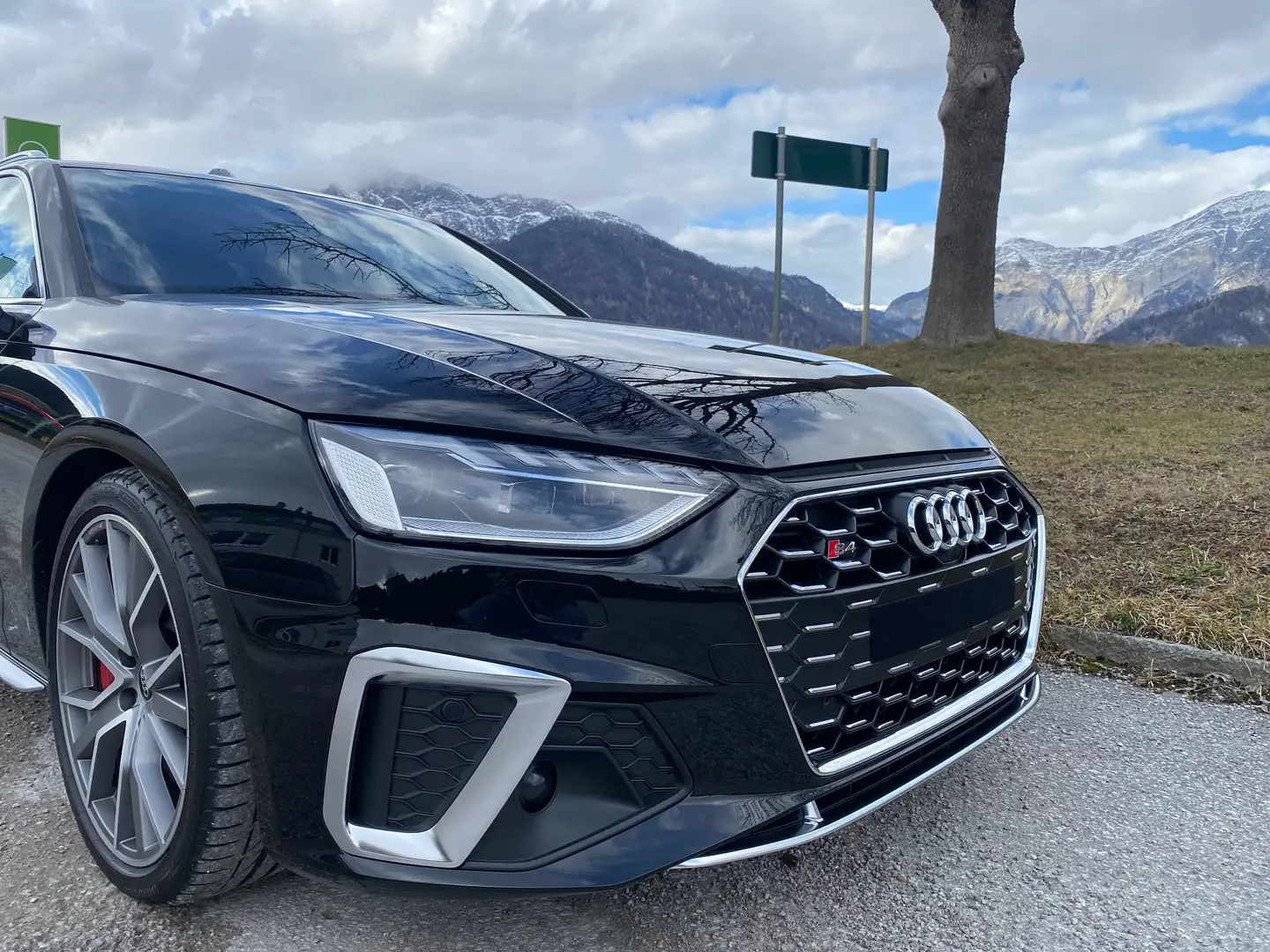 Audi S4 Avant 3.0 TDI quattro Schwarz - 1